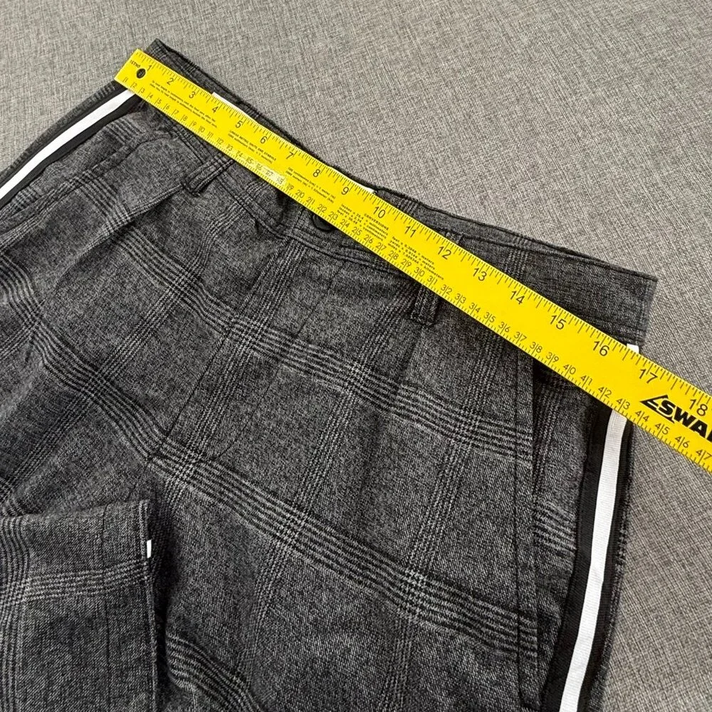 Mens Jack & Jones Plaid Pants Gray Black White Side Stripe Trousers 32x34 casual